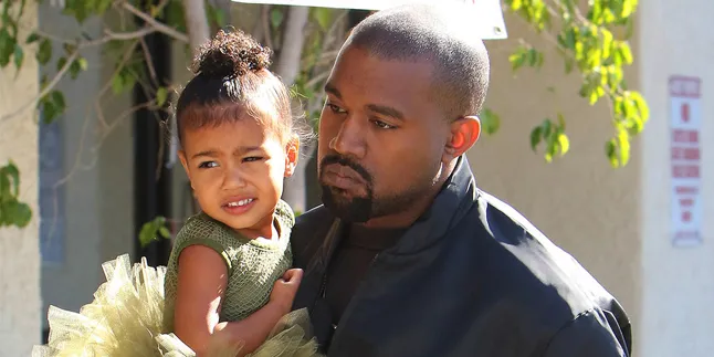 Cantik Banget! North West Bak Sosialita & Balerina Menggemaskan