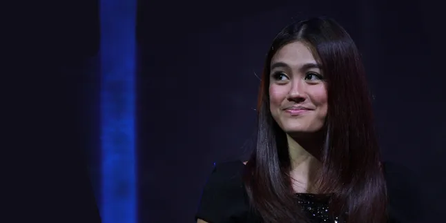 Cantik-Cantik, Agnez Mo Ternyata Nggak Suka Nyalon! Cantik-Cantik, Agnez Mo Ternyata Nggak Suka Nyalon!