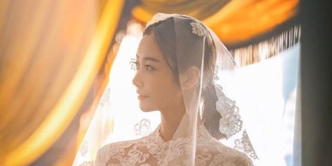 Beautiful in a Wedding Dress, Gummi Crayon Pop Announces Marriage and Pregnancy