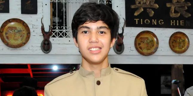 Cantik dan Seksi, Inikah Pacar Baru El Rumi? Cantik dan Seksi, Inikah Pacar Baru El Rumi?