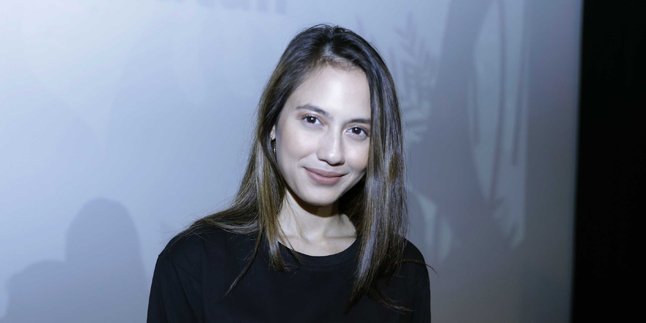 Beauty According to Pevita Pearce, Confidence is Important