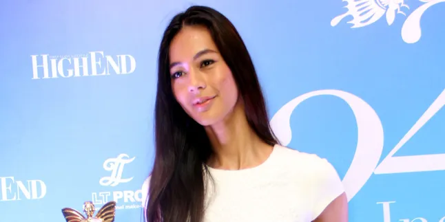 Cantiknya Paula Verhoeven Sebagai Diva di 'SUPERNOVA' Cantiknya Paula Verhoeven Sebagai Diva di 'SUPERNOVA'