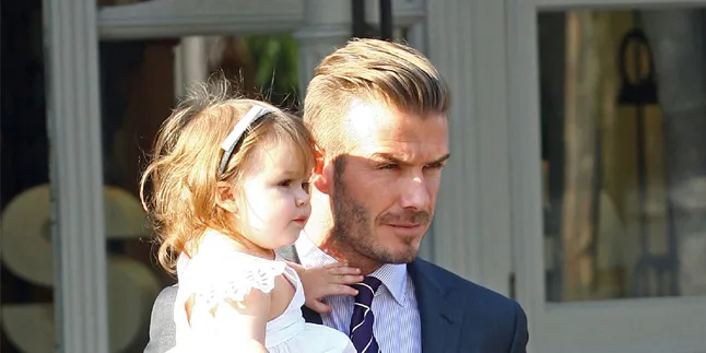 Cantiknya Rambut Panjang Harper Beckham Cantiknya Rambut Panjang Harper Beckham
