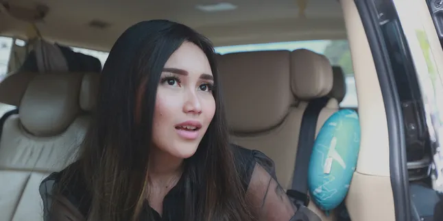 Capai 33 Juta Pengikut di Instagram, Ayu Ting Ting Ucapkan Terima Kasih Dari Belanda