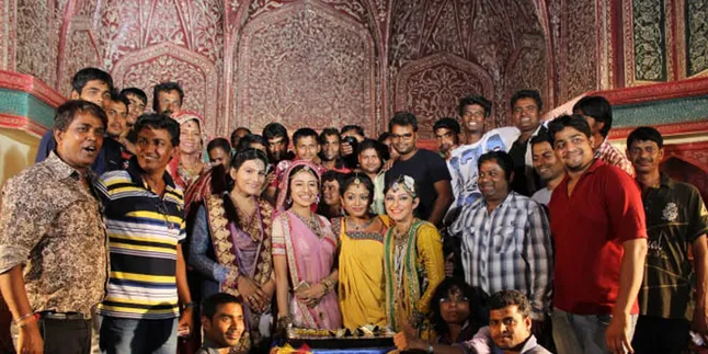 Capai 350 Episode, Kru dan Pemain 'Jodha Akbar' Gelar Syukuran