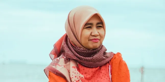 Caption Emak-Emak Hits yang Bikin Ngakak dan Viral di Media Sosial