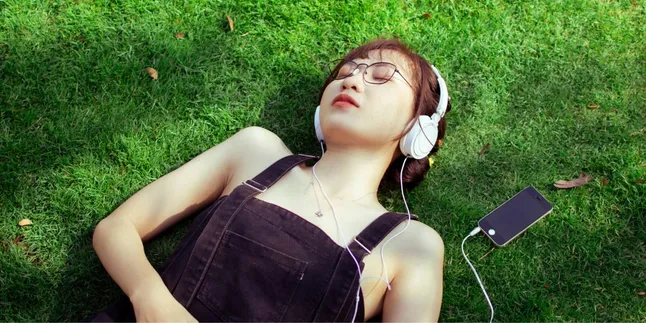 Cara Agar Spotify Mati Sendiri: Panduan Lengkap Menggunakan Sleep Timer Cara Agar Spotify Mati Sendiri: Panduan Lengkap Menggunakan Sleep Timer