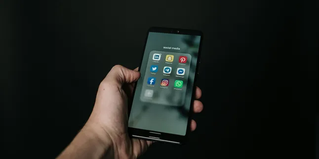 Cara Login WhatsApp di HP Lain: Panduan Lengkap dan Mudah