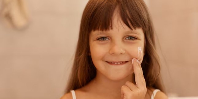 Cara Memilih Skincare yang Aman untuk Anak Usia 7 Tahun, Perlindungan Kulit Sejak Dini dengan Bahan Alami