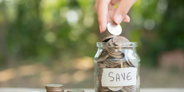 How to Save at Home Consistently, A Practical Guide to Managing Money for Beginners