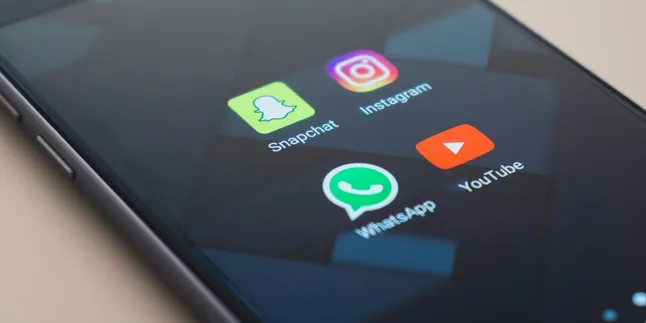 Cara Mengganti Email WhatsApp dengan Mudah dan Aman Cara Mengganti Email WhatsApp dengan Mudah dan Aman