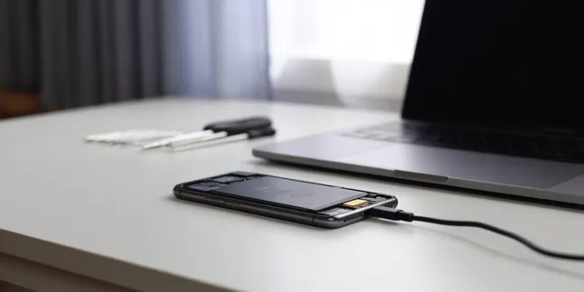 Cara Menyalakan HP Tanpa Tombol Power: 8 Metode Efektif dan Mudah Diterapkan