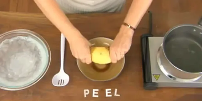 Cara Paling Gampang Mengupas Kentang, Coba Saja!