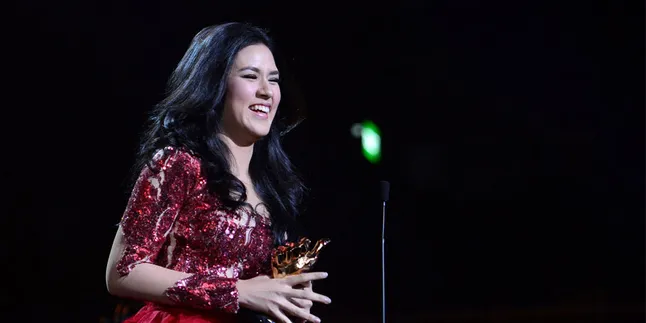 Cara Raisa Agar Tidak Drop Saat Berpuasa Cara Raisa Agar Tidak Drop Saat Berpuasa