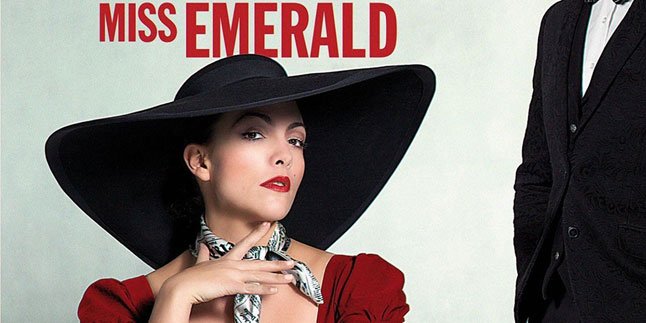 Caro Emerald Raih Posisi Pertama Chart Album UK