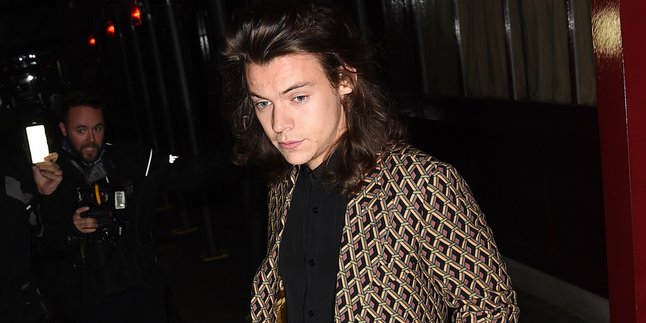 Catat, Harry Styles Bakal Bawakan Lagu-Lagu Baru Selama Seminggu!