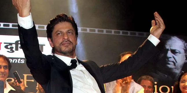 Cedera Makin Parah, Shahrukh Khan Akhirnya Operasi Lutut