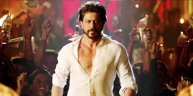 Cedera Saat Syuting, SRK Terus Dihantui Masalah Lutut Cedera Saat Syuting, SRK Terus Dihantui Masalah Lutut
