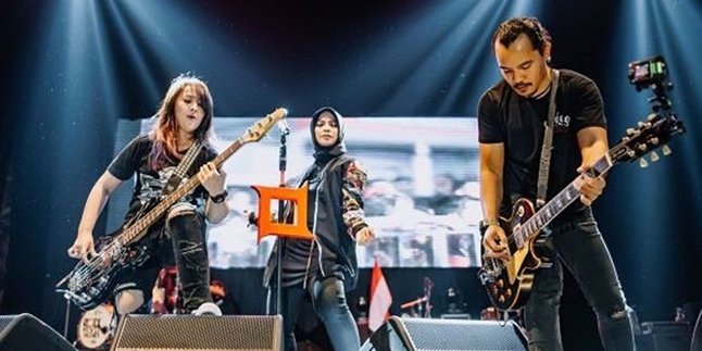 Cella Kotak Akui Buat Band Gampang, Mempertahankannya?