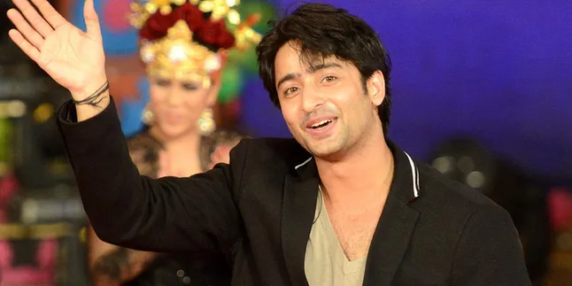 Cemburu, Shaheer Sheikh Mulai Jatuh Cinta ke Ayu Ting Ting? Cemburu, Shaheer Sheikh Mulai Jatuh Cinta ke Ayu Ting Ting?