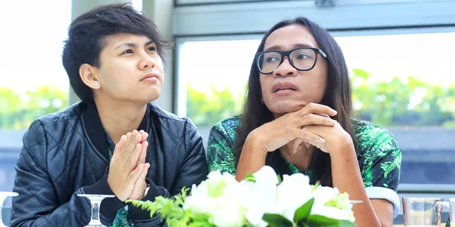 Cerai Dari Aming Langsung Jadi Artis, Evelyn Cuma Aji Mumpung?