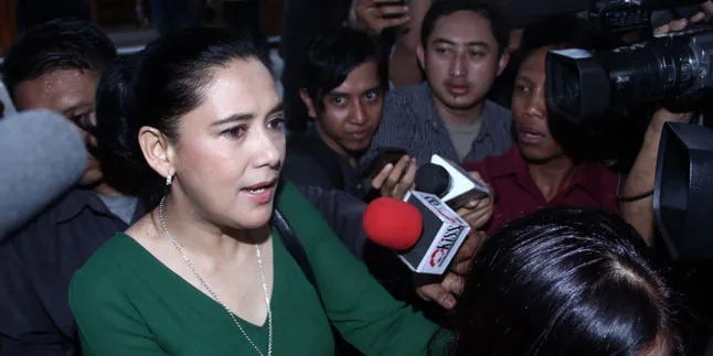 Cerai Lydia Kandou dan Jamal Mirdad Divonis 4 Juli Cerai Lydia Kandou dan Jamal Mirdad Divonis 4 Juli