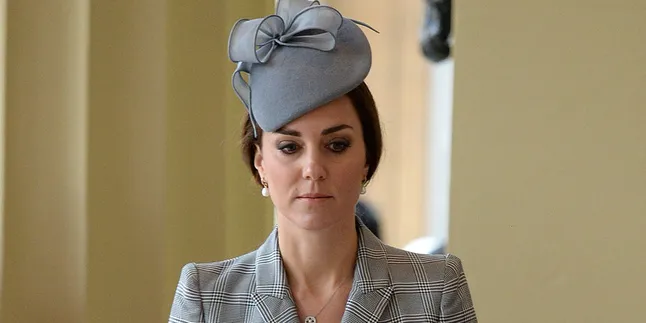 Cerdik! Begini Cara Kate Middleton Samarkan Perut Buncit