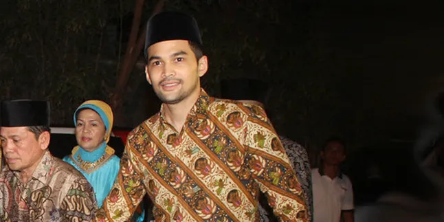 Cerita Kali Pertama Teuku Wisnu Jadi Khatib Salat Idul Fitri Cerita Kali Pertama Teuku Wisnu Jadi Khatib Salat Idul Fitri