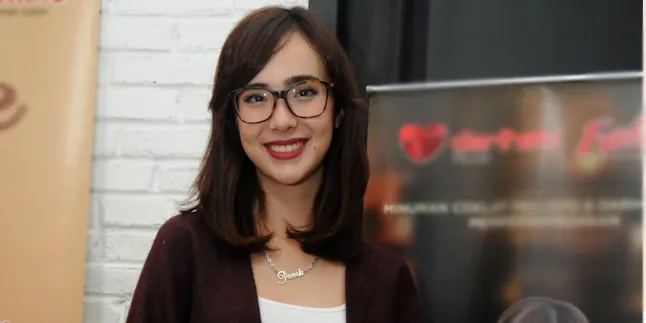 Cerita Pamela Bowie dan Buku, Sekarang Tak Sering Baca Karena...