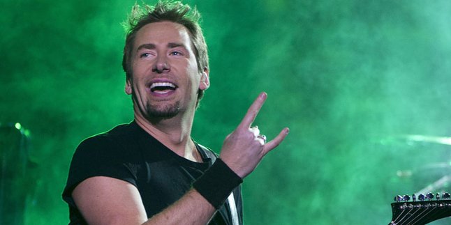 Chad Kroeger Sindir Deryck Sum 41