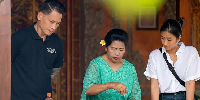 Chef Juna dan Renatta Akhirnya Punya Channel Eksklusif di Youtube