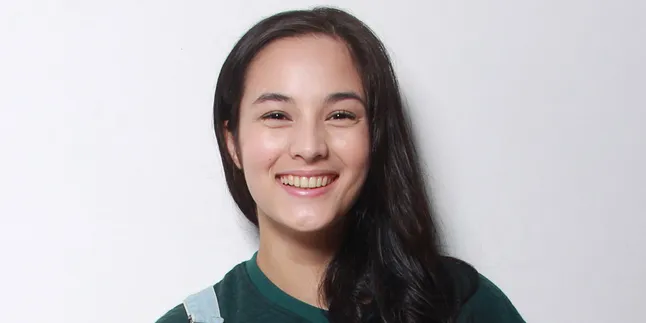 Chelsea Islan Akui Suka Sastra Indonesia, Kalau Kamu?