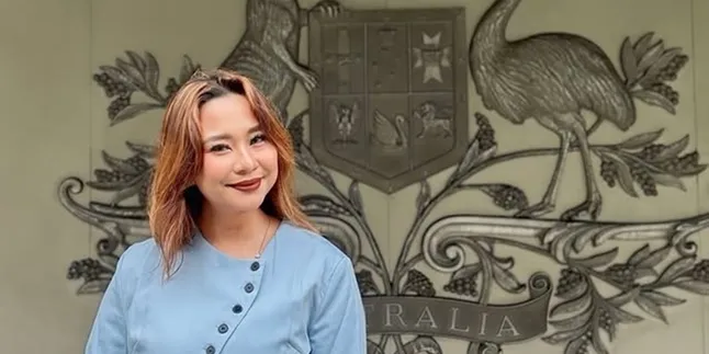 Chikita Meidy Duga Kuat Suami Sengaja Ulur Waktu Cerai