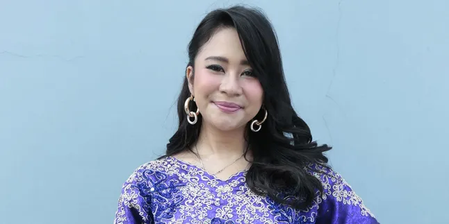 Chikita Meidy Umumkan Kabar Kehamilan dan Rilis Single Tepat di Hari Ulang Tahunnya
