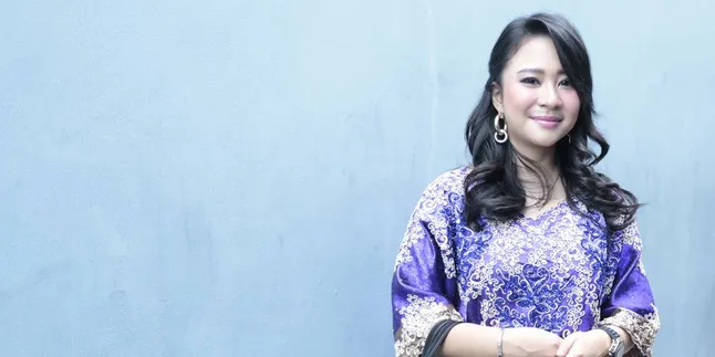 Chikita Meidy Ungkap Alasan Menikah Dengan Adat Minang