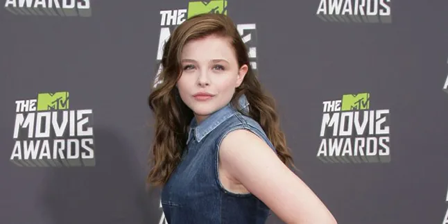 Chloe Moretz Akui Susah Cari Pacar