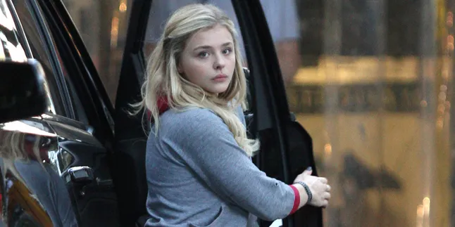 Chloe Moretz Bakal Jadi Putri Duyung di 'THE LITTLE MERMAID'