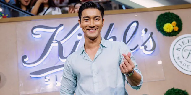 Choi Siwon Tulis Pesan Emosional Soal Privasi & Stalker, Buat Sasaeng?