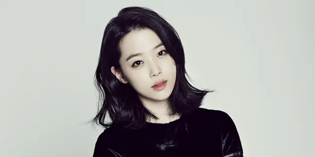 Choi Sulli Bakal Jadi Model Majalah Playboy Korea Edisi Pertama?