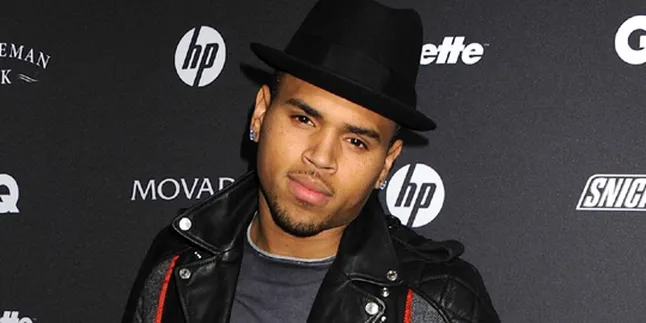 Chris Brown Anggap Dirinya Yesus?
