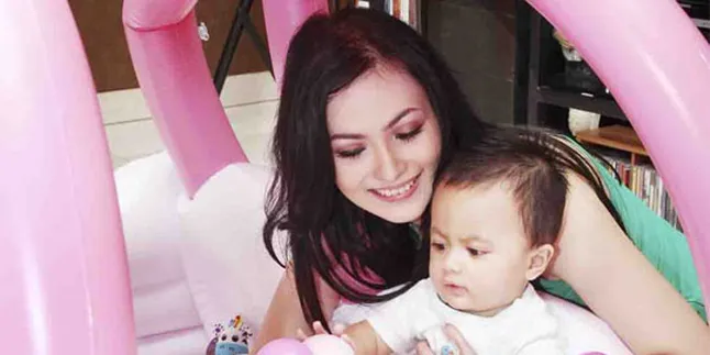 Christy Jusung Tak Pernah Larang Hengky Bertemu Anak