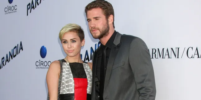 Cincin 1,2M Miley Cyrus Hilang! Cincin 1,2M Miley Cyrus Hilang!