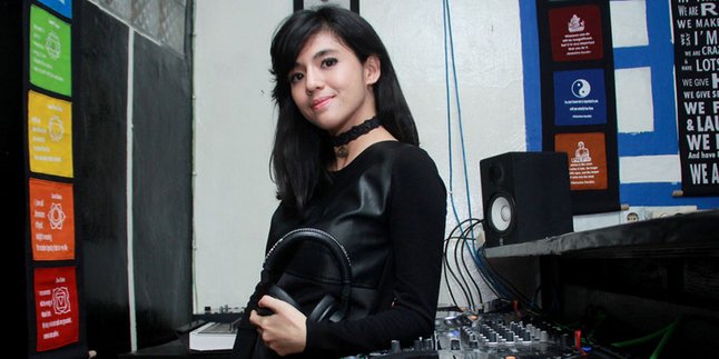 Cinta Dunia Entertain, DJ Una Masih Suka Akting & Modeling