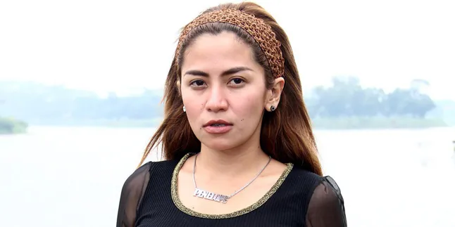 Cinta Penelope Bantah Foto Mesra Dengan Firman Idol