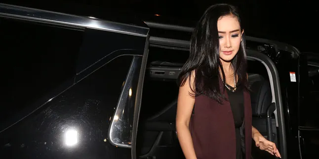 Cita Citata Diusir Satpam Dari Parkiran Hotel, Kenapa? Cita Citata Diusir Satpam Dari Parkiran Hotel, Kenapa?