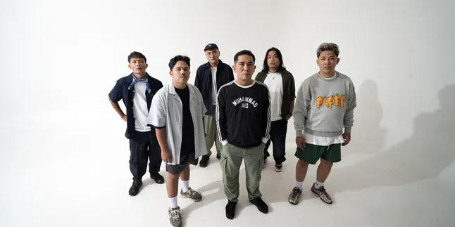 Closehead Hidupkan Lagi ‘Berdiri Teman’ dengan Formasi Baru dan Napas Era Kekinian Closehead Hidupkan Lagi ‘Berdiri Teman’ dengan Formasi Baru dan Napas Era Kekinian