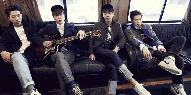 CN Blue Puncaki Chart Taiwan dan Dipuji Billboard