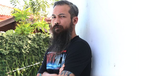 Coki Bollemeyer, Latihan 2 Tahun Sebelum Produksi 'NEGATIVE'