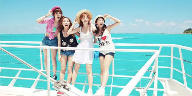 Comeback, Secret Rilis MV Cantik di Pantai 'YooHoo'
