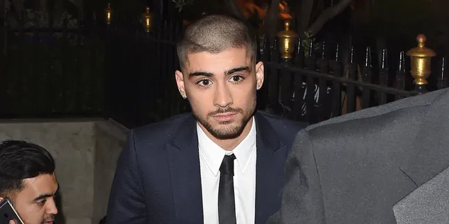 Comeback Zayn Malik Bakal Bareng Naughty Boy, Serius Nih?